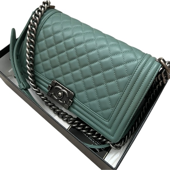 Chanel Mint Quilted Crossbody Bag - Picture 6 of 10